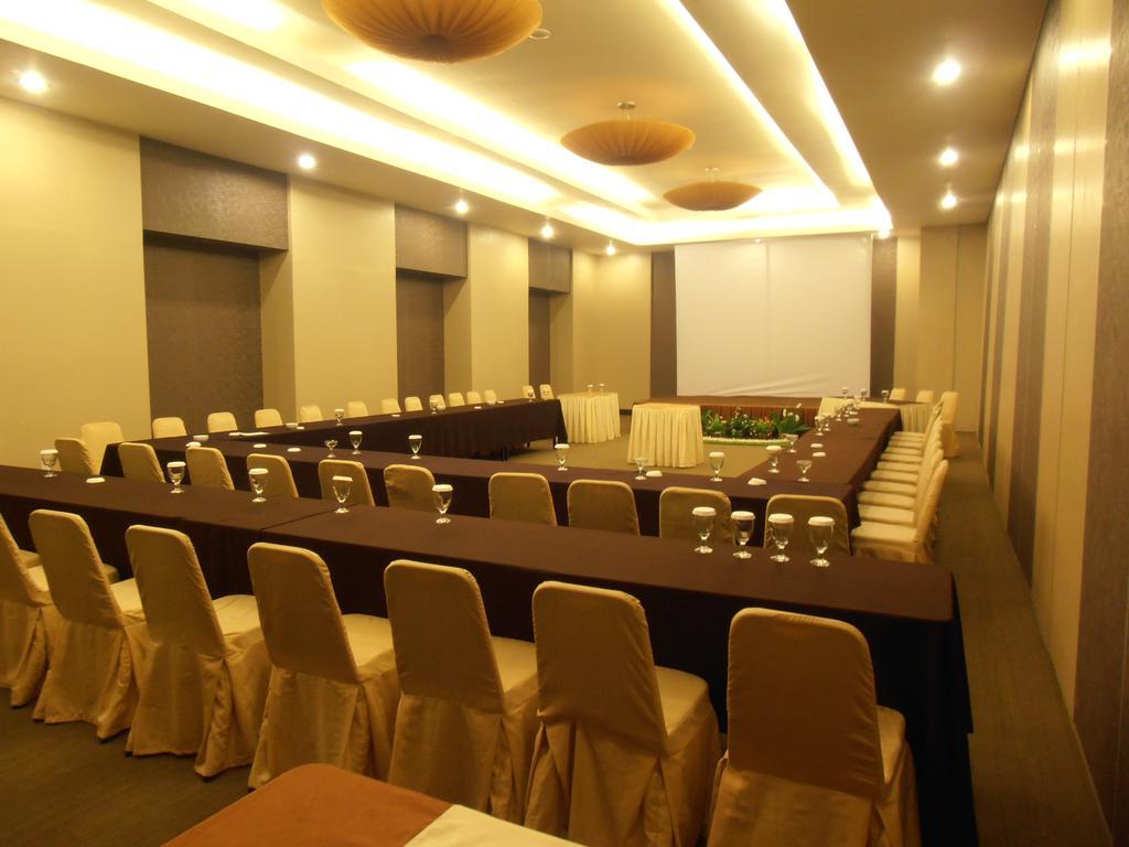Amaris Hotel Banjar Banjarmasin  Luaran gambar